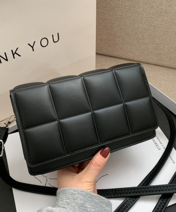 Damska torba na ramię w kratkę