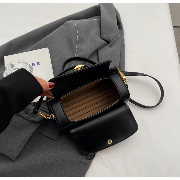 Sa18336e6eeed4eaf933f280a74ce333eR